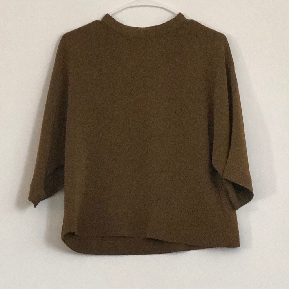 Uniqlo Drape Mock Neck 3/4 Sleeve Blouse